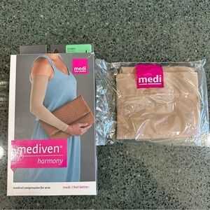 Mediven Harmony Compression Arm Sleeve 20-30 Size V Sand w/ Knit Top Band NEW